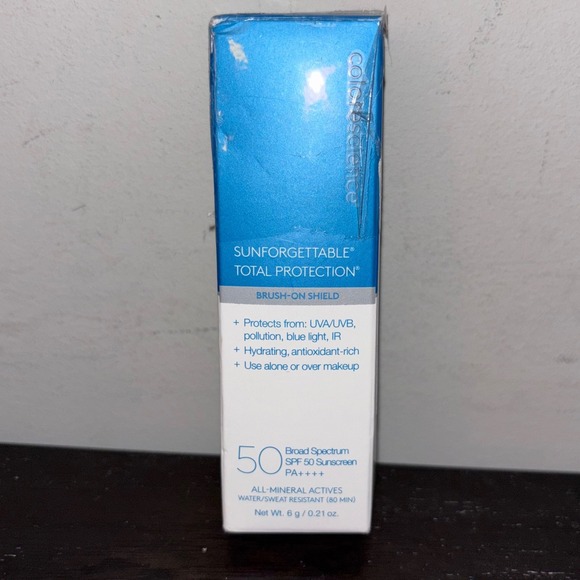 Colorescience | Sunforgettable | Total Protection Brush on Shield SPF 50 Powder - Picture 3 of 6